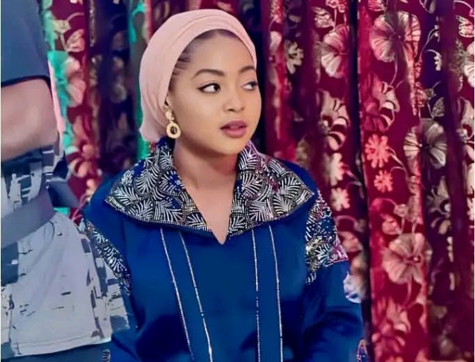 Zafafan Kalaman Soyayya Masu Kwantar da Hankali